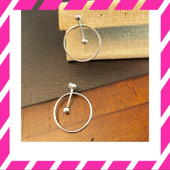 Jewelry - Earrings